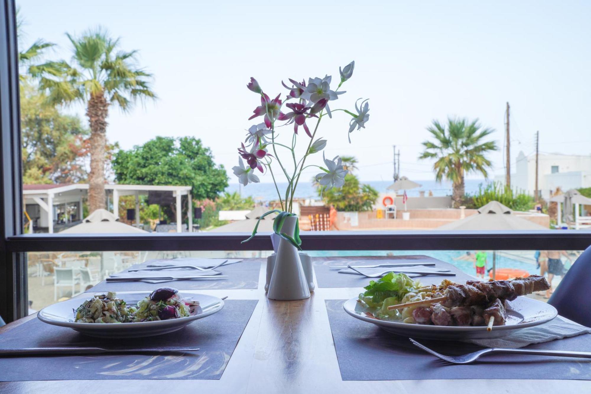 Bay By Omilos Hotel 4*