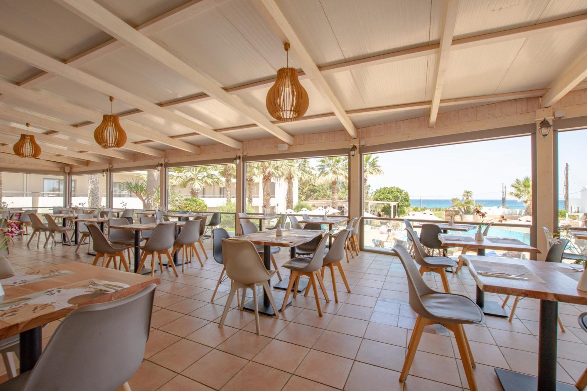 Bay By Omilos Hotel 4*
